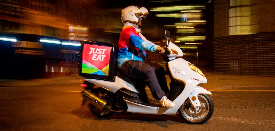 Just Eat saca sus mejores galas y convoca los premios Just Eat de comida a domicilio en España